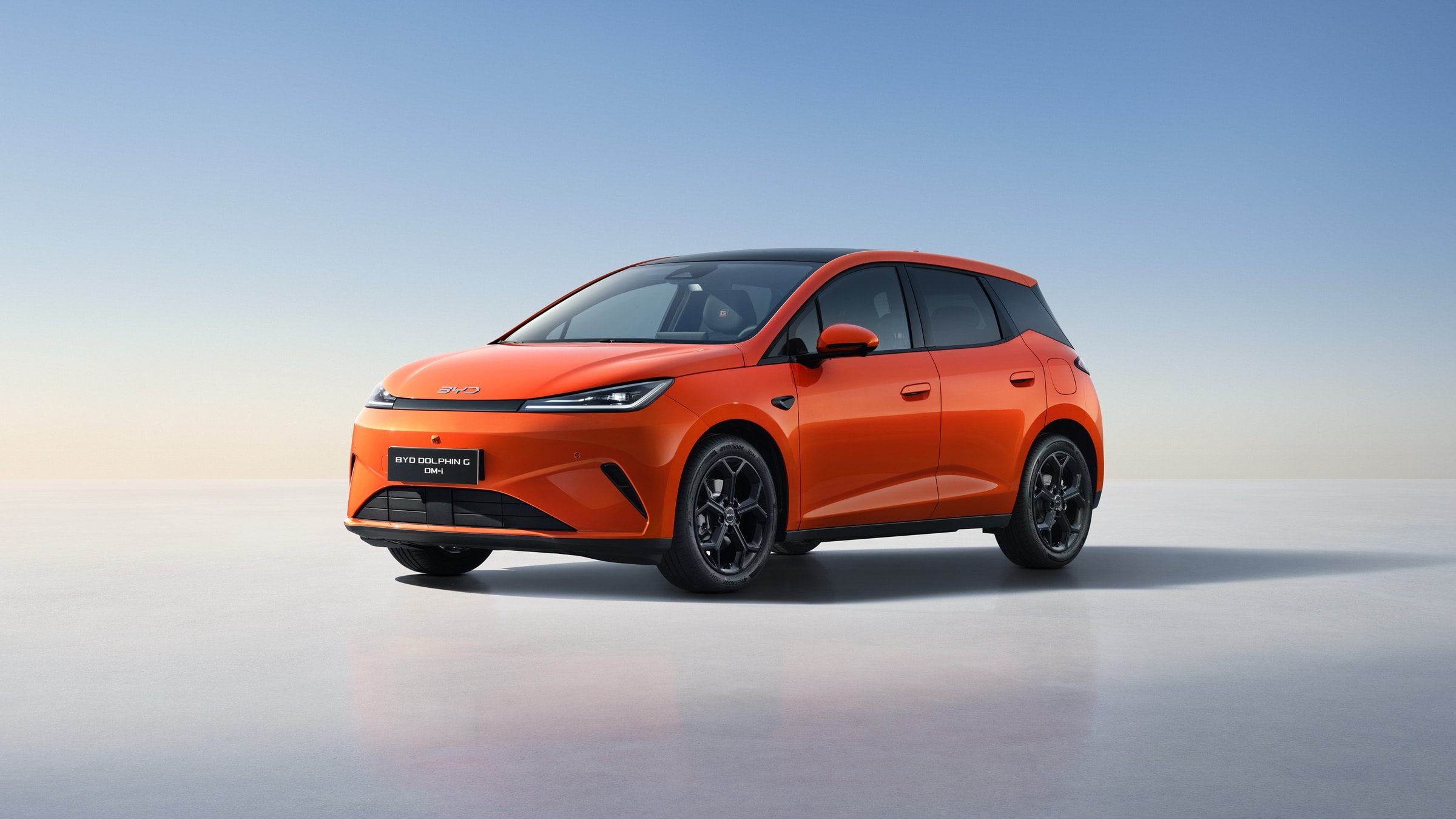 BYD DOLPHIN G DM-i — view 1
